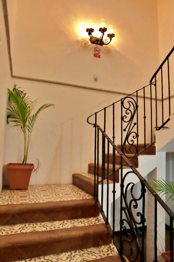 Hotel Posada El Arcangel Antigua Dış mekan fotoğraf